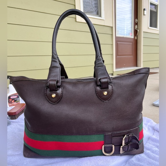 Gucci Large Leather Tote Bag with Signature Red and Green Details - Picture 1 of 9